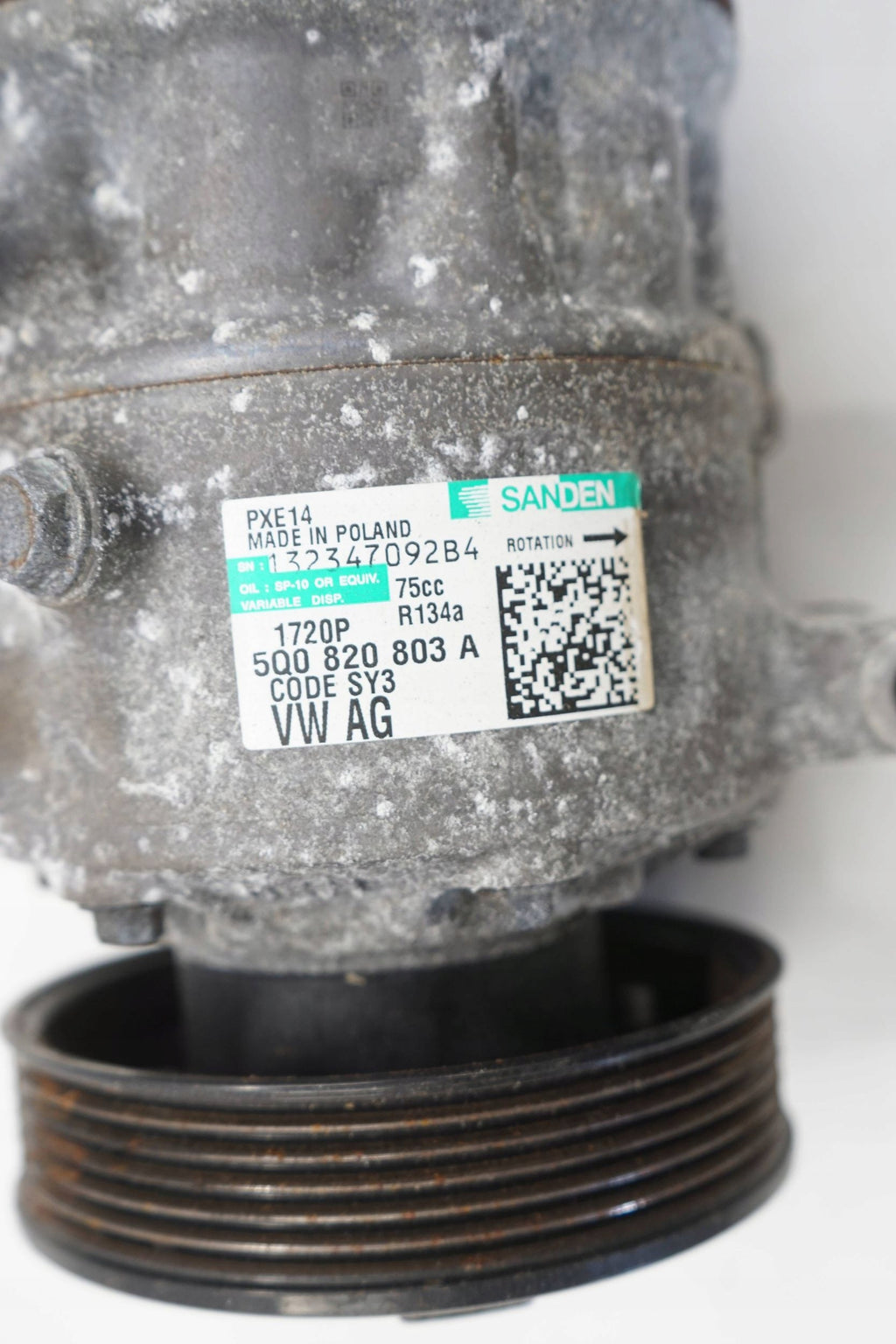 VW GOLF VII 15R 2.0 TDI COMPRESSOR AIR CONDITIONING COMPRESSOR 5Q0820803A