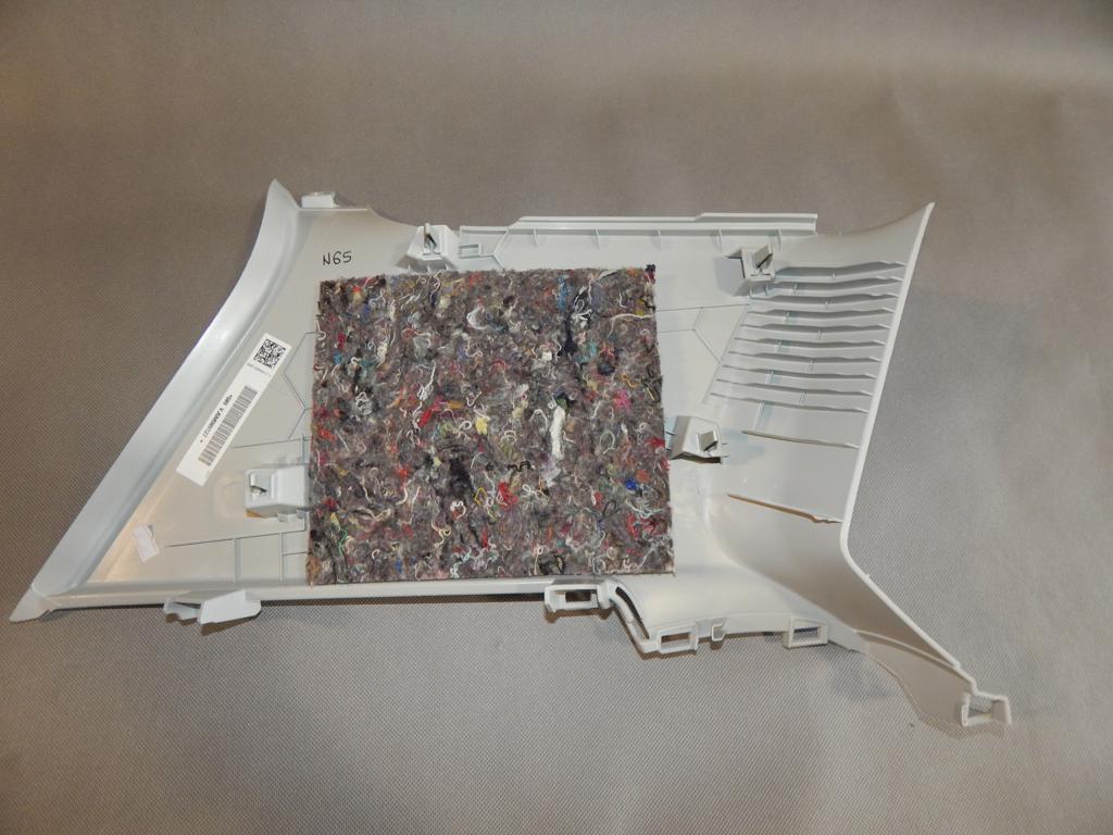 VW GOLF VII 3D POST COVER RIGHT REAR 5G3867288C
