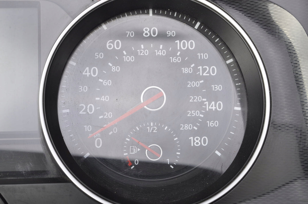 VW GOLF VII Diesel COUNTER CLOCKS 5G1920957A