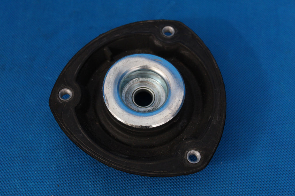 VW GOLF VII GTI SHOCK ABSORBER SOCKET FRONT 2016R 5Q0412331