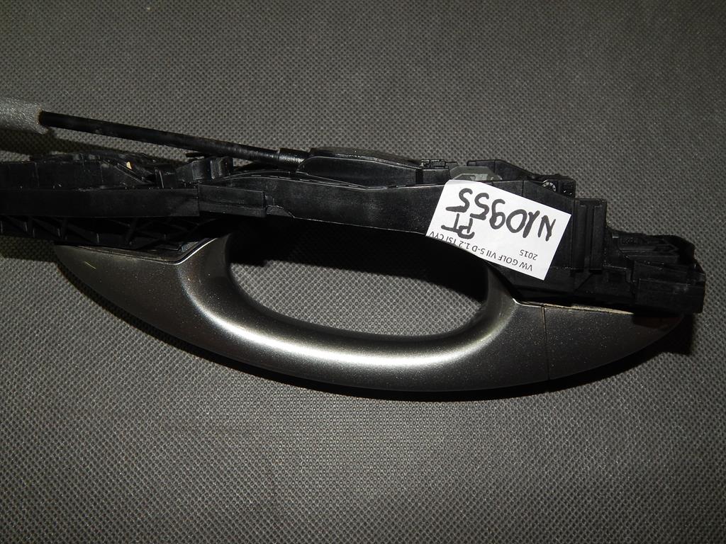 VW GOLF VII HANDLE RIGHT REAR LB7W 5G0837206