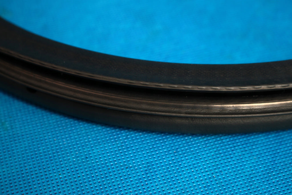VW GOLF VII R DOOR SEAL REAR RIGHT HB 2017R 5G6867914B