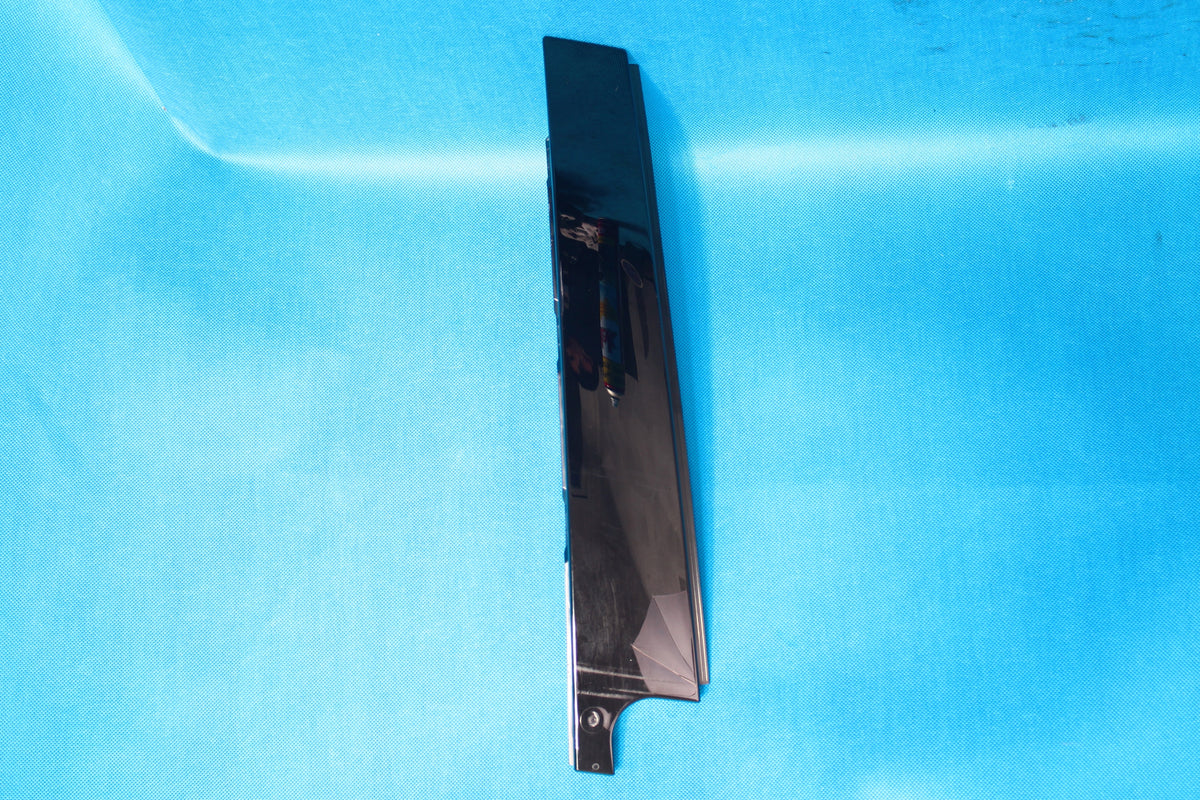 VW GOLF VII R DOOR TRIM REAR RIGHT VERTICAL 5G6839902B 2017R