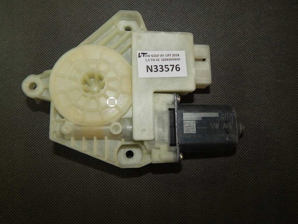 VW GOLF VII WINDSHIELD MOTOR LEFT REAR 5Q4959811D