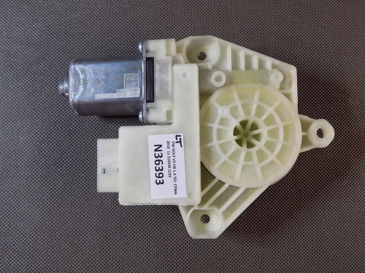 VW GOLF VII WINDSHIELD MOTOR LEFT REAR 5Q4959812D