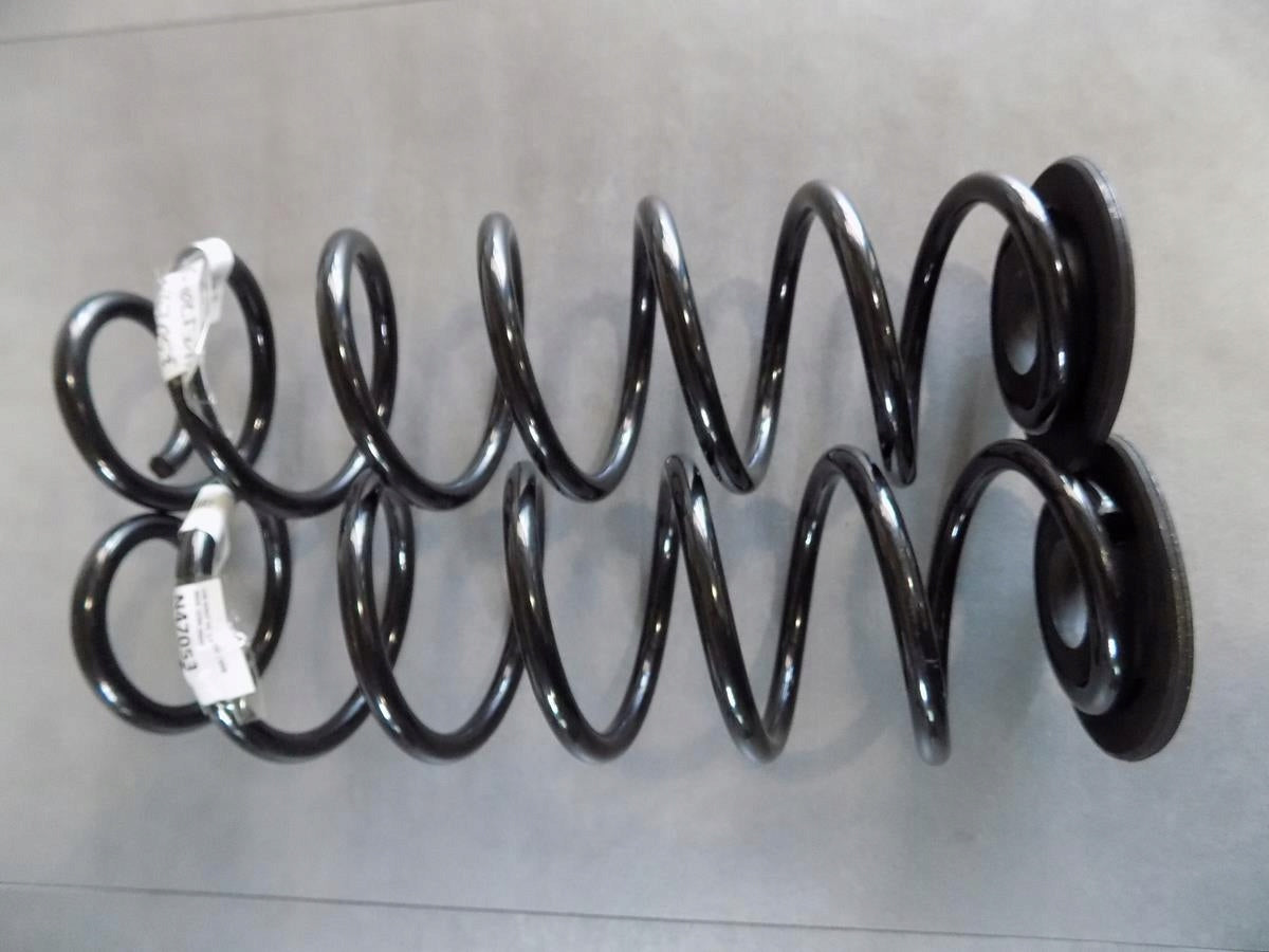 VW GOLF VII hb SPRING REAR 5Q0511121AC
