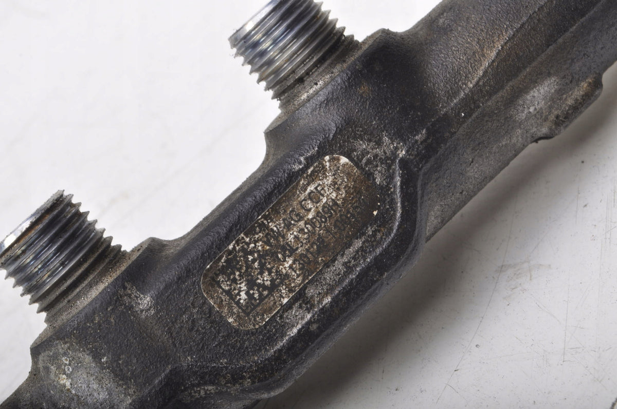 VW GOLF VIII 2.0 TDI INJECTION RAIL 05L130089H
