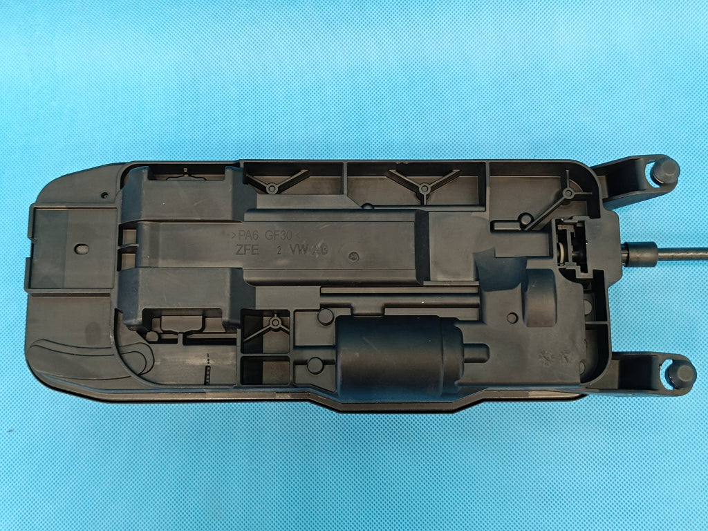 VW GOLF VIII 8 VARIANT 2.0TDI 2022R GEAR SELECTOR AUTOMATIC UCE 5WA713033CC