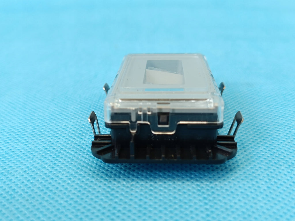 VW GOLF VIII 8 VARIANT 2.0TDI 2022R INDOOR CABIN LAMP LEFT 5H9947303