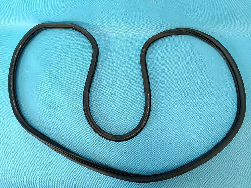 VW GOLF VIII 8 VARIANT 2.0TDI 85KW 2022R GASKET RIGHT FRONT 5H4867912