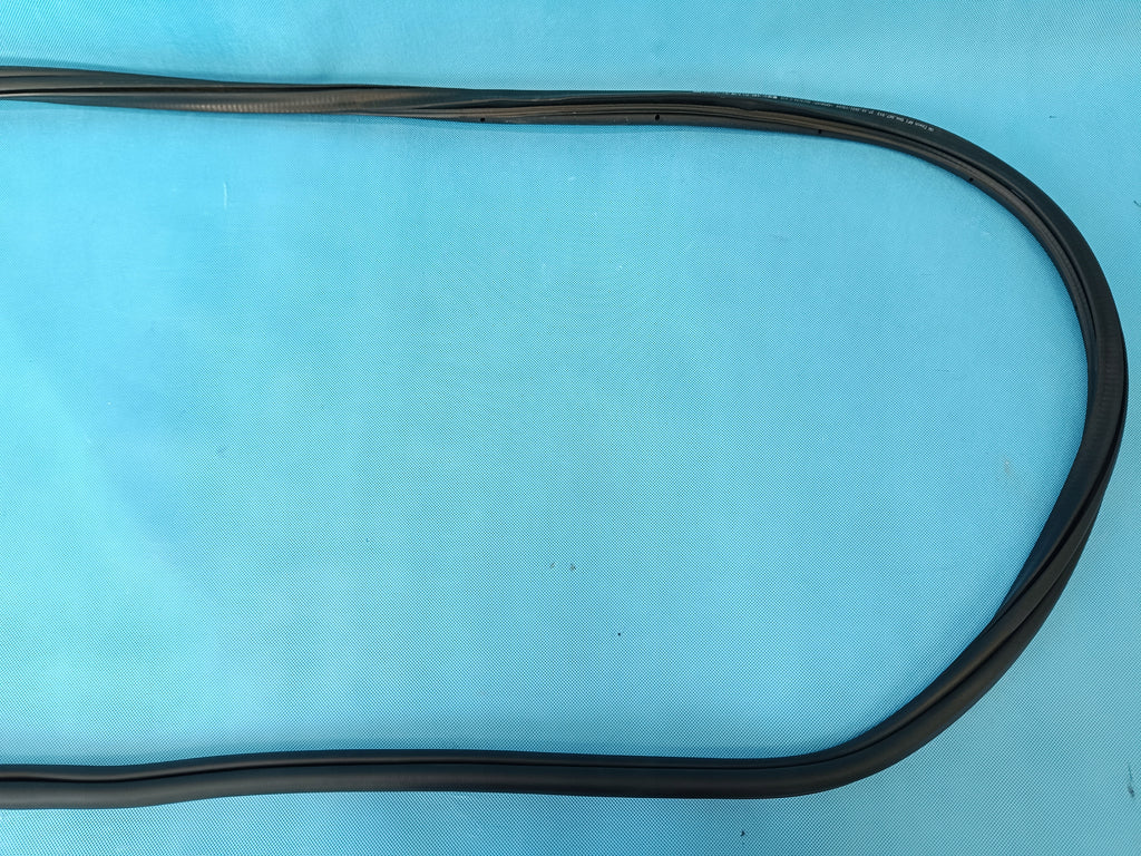 VW GOLF VIII 8 VARIANT 2.0TDI 85KW 2022R GASKET RIGHT FRONT 5H4867912