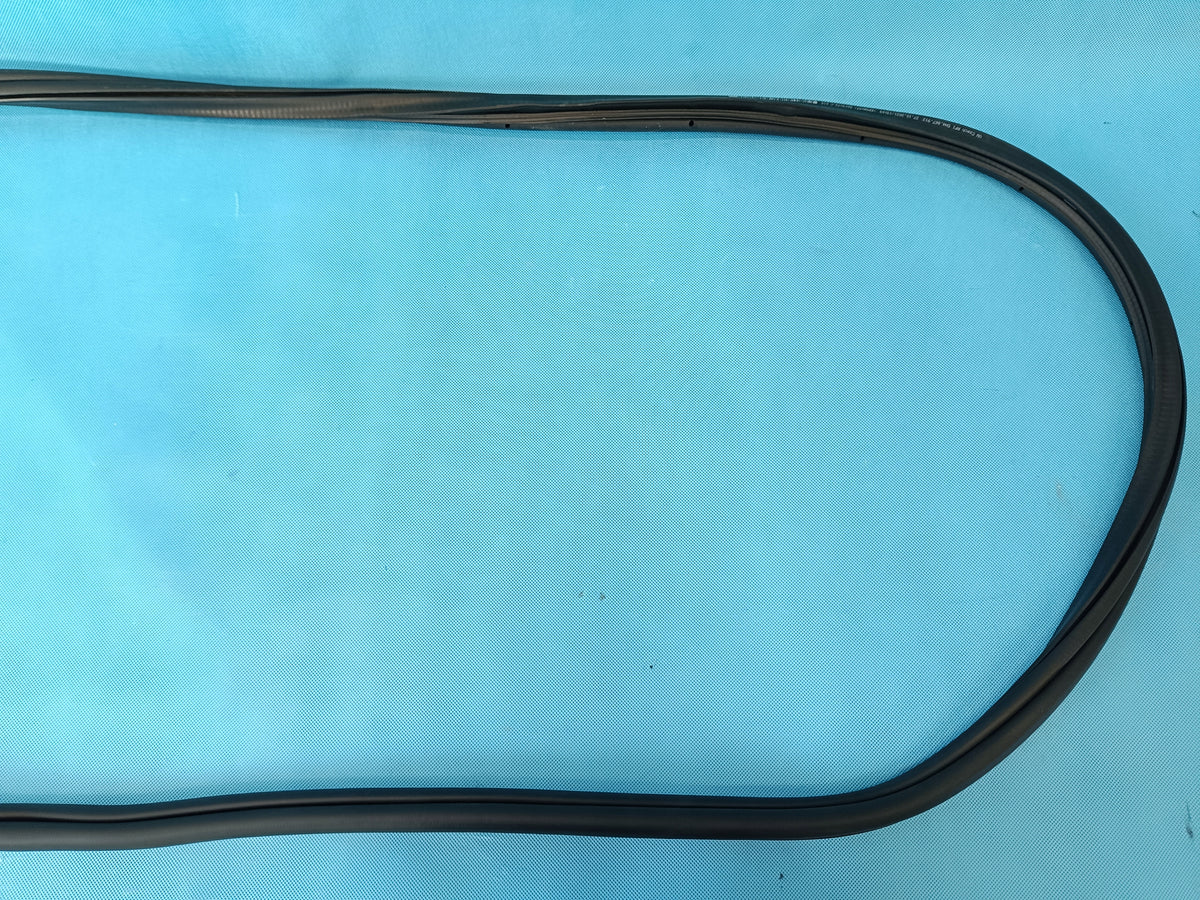 VW GOLF VIII 8 VARIANT 2.0TDI 85KW 2022R GASKET RIGHT FRONT 5H4867912