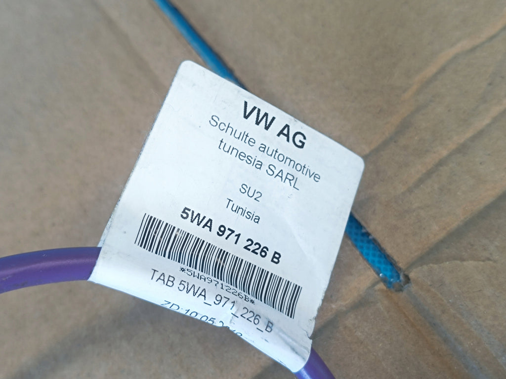 VW GOLF VIII VARIANT 1.5 e-TSI 110KW 2021 R BATTERY HARNESS 5WA971226B