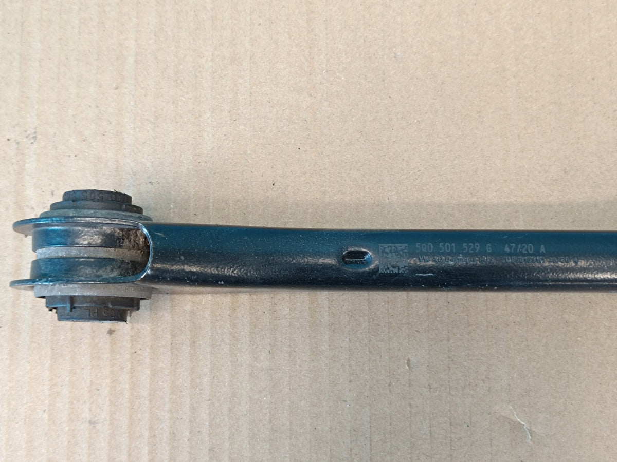 VW GOLF VIII VARIANT 1.5 e-TSI 110KW 2021 R CONTROL ARM RIGHT REAR 5Q0501529G