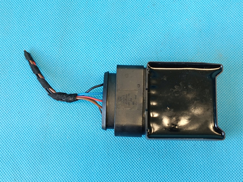 VW GOLF VIII VARIANT 1.5 e-TSI 110KW 2021 R FUEL PUMP MODULE 5Q0906093B