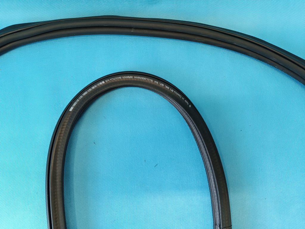 VW GOLF VIII VARIANT 1.5 e-TSI 110KW 2021 R GASKET RIGHT REAR 5H9867914