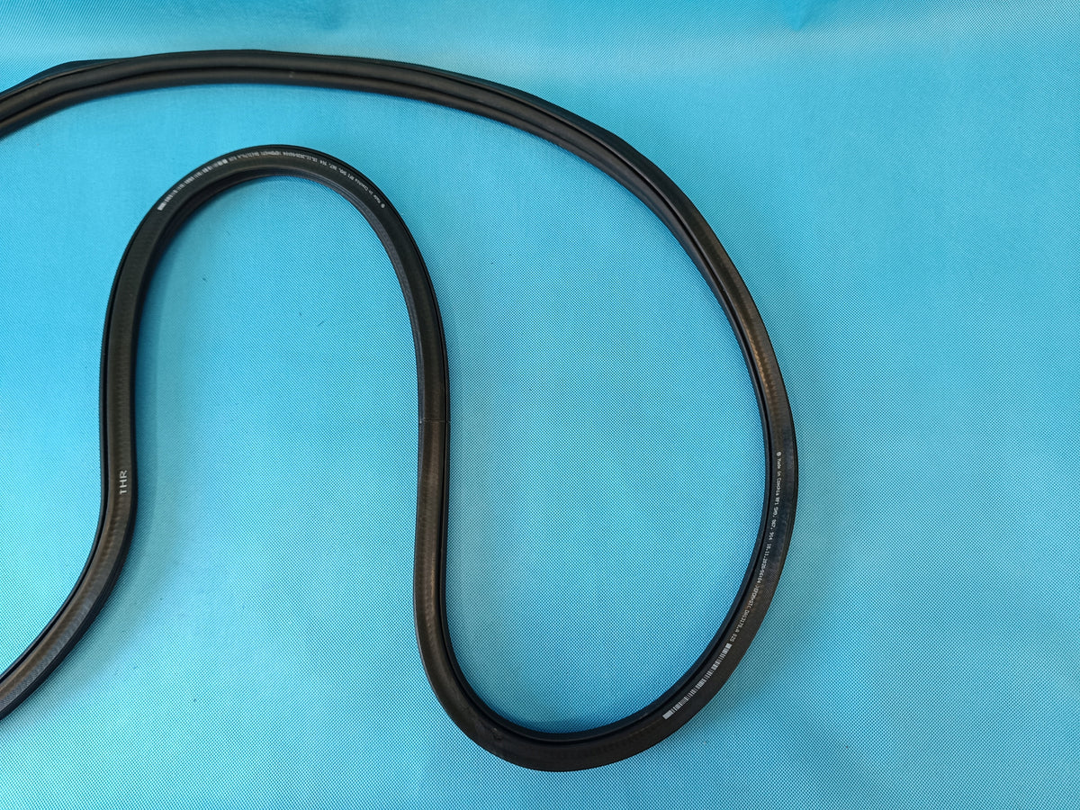 VW GOLF VIII VARIANT 1.5 e-TSI 110KW 2021 R GASKET RIGHT REAR 5H9867914