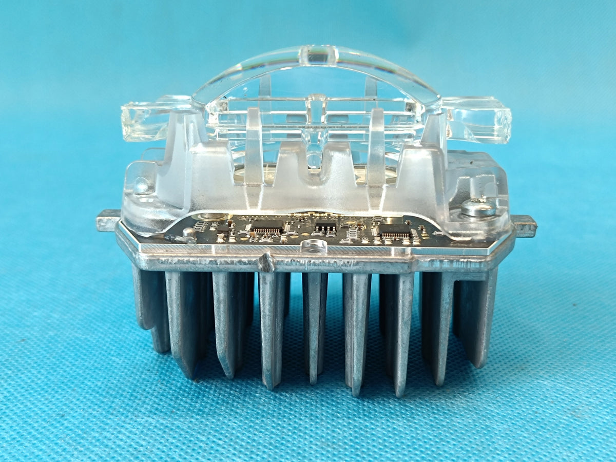 VW GOLF VIII VARIANT 1.5 e-TSI 110KW 2021 R LAMP LENS LEFT 5H0998476