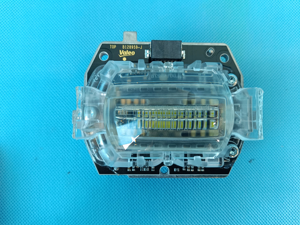 VW GOLF VIII VARIANT 1.5 e-TSI 110KW 2021 R LENS LAMP RIGHT 5H0998476A