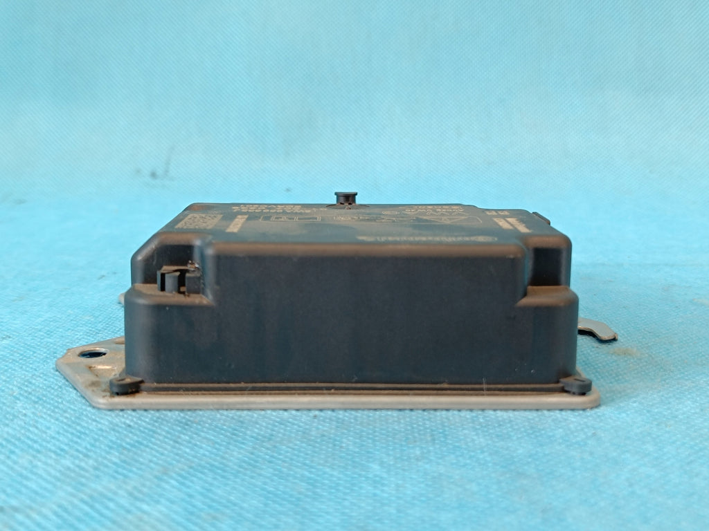 VW GOLF VIII VARIANT 1.5 e-TSI 110KW 2021 R SENSOR MODULE AIRBAG 5WA959655J