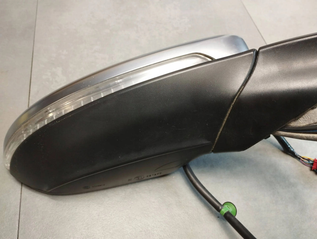 VW Golf VII 7 R MIRROR RIGHT 8 PIN CHROME