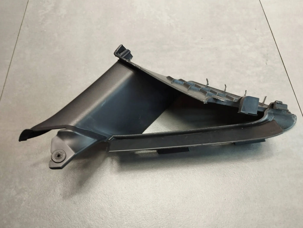 VW Golf VII POST COVER RIGHT 5G0868144B