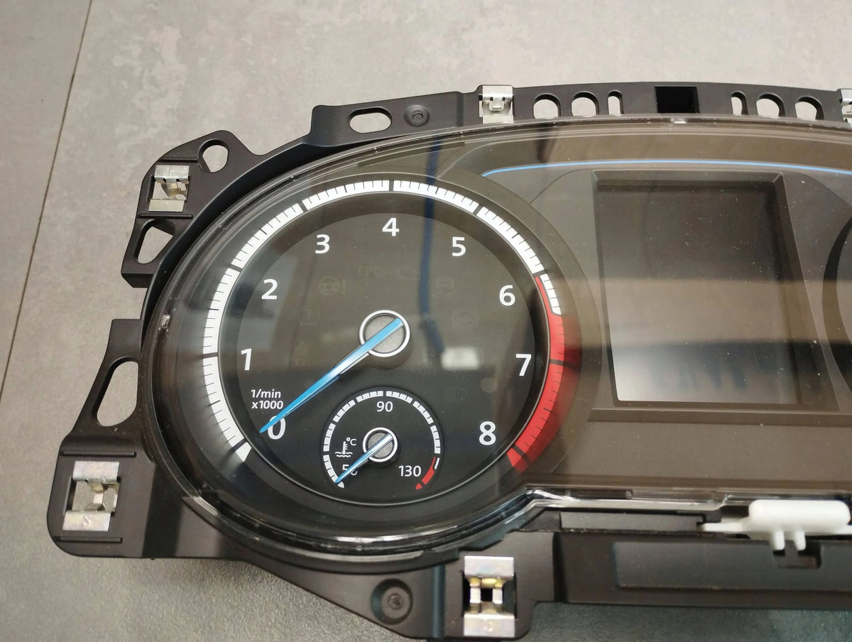 VW Golf VII R 2.0 TFSI COUNTER CLOCKS 5G1920758B