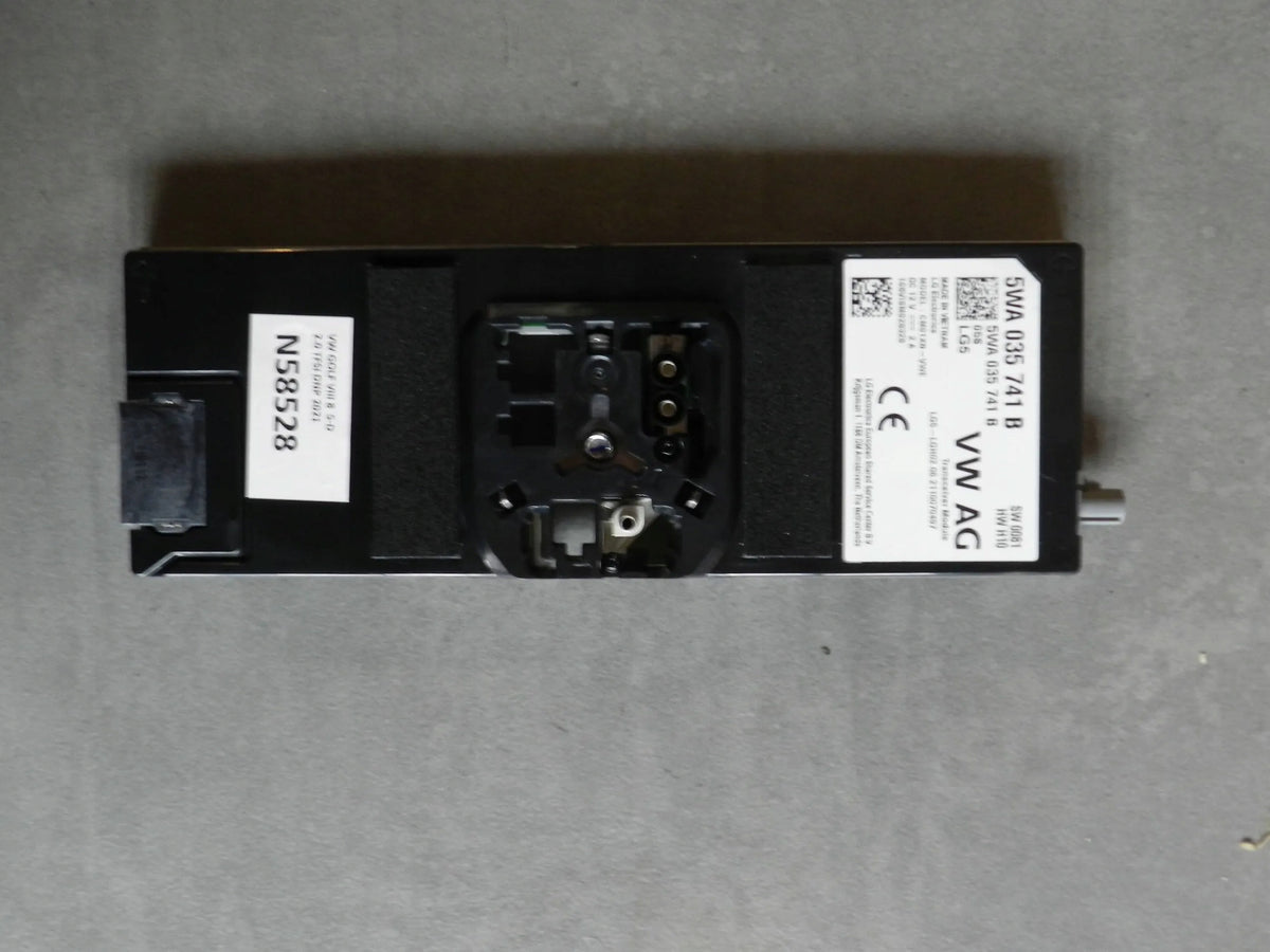 VW Golf VIII 8 ANTENNA MODULE 5WA035741B