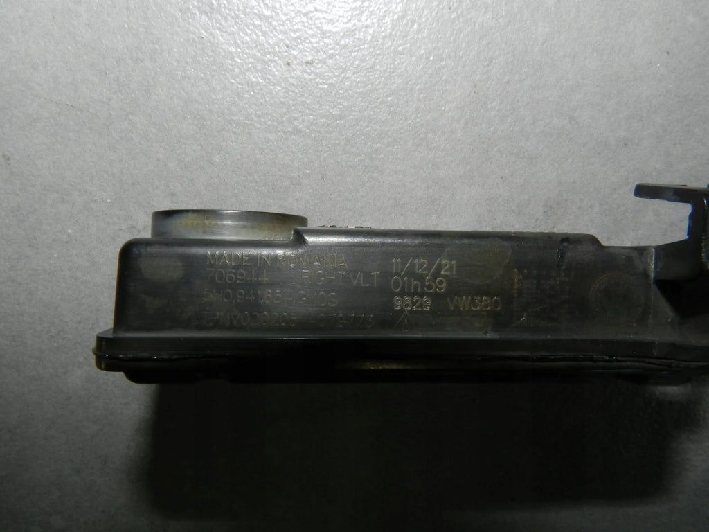 VW Golf VIII LED FRAME 5H0941654G