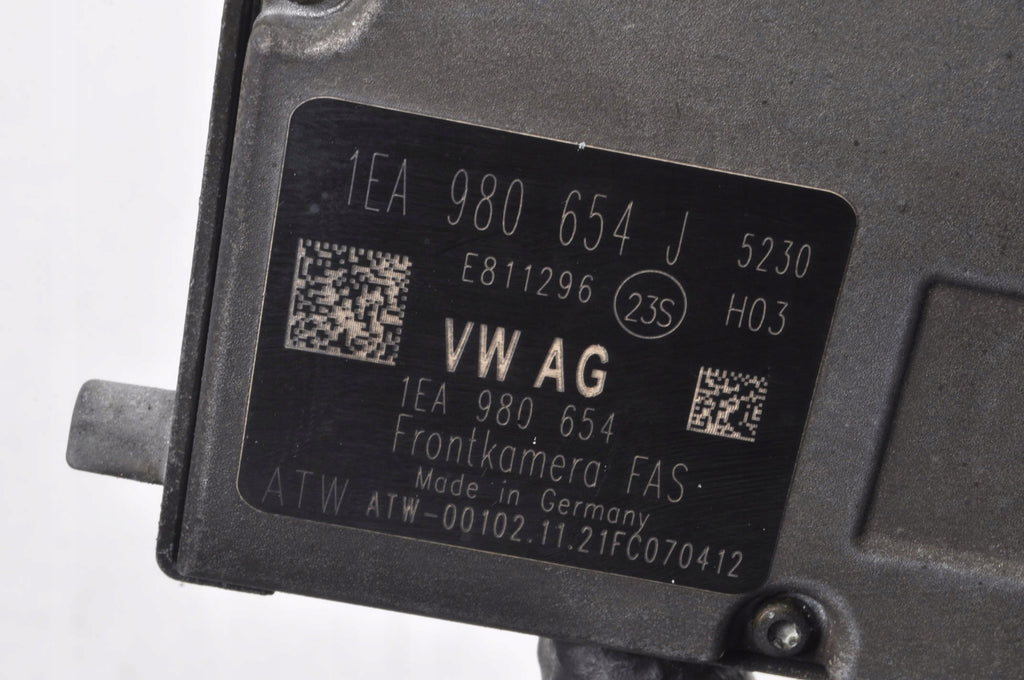 VW ID.4 SKODA ENYAQ iV CAMERA FRONT WINDOW LANE ASSISTANT 1EA980654J