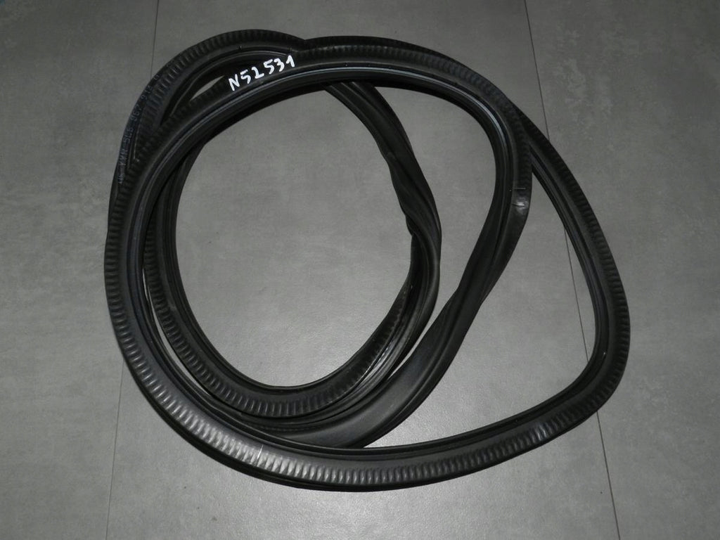 VW JETTA 5C DOOR SEAL RIGHT REAR 5C6867914H