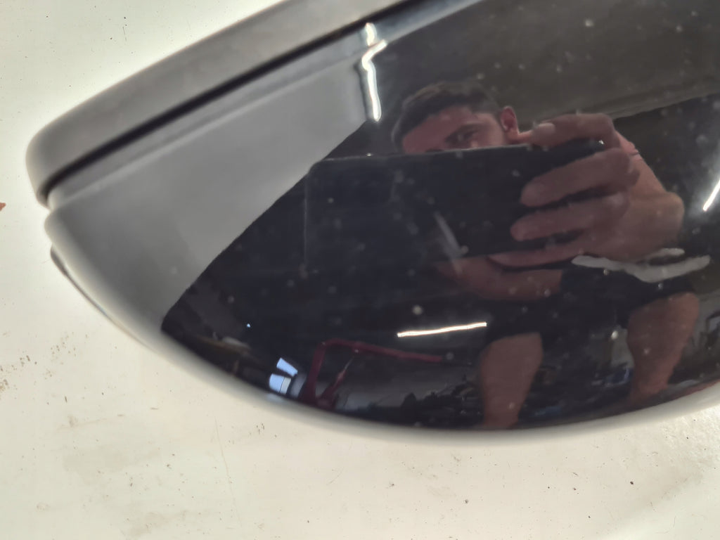 VW JETTA 5C MIRROR RIGHT 6PIN LC9X ENGLISH