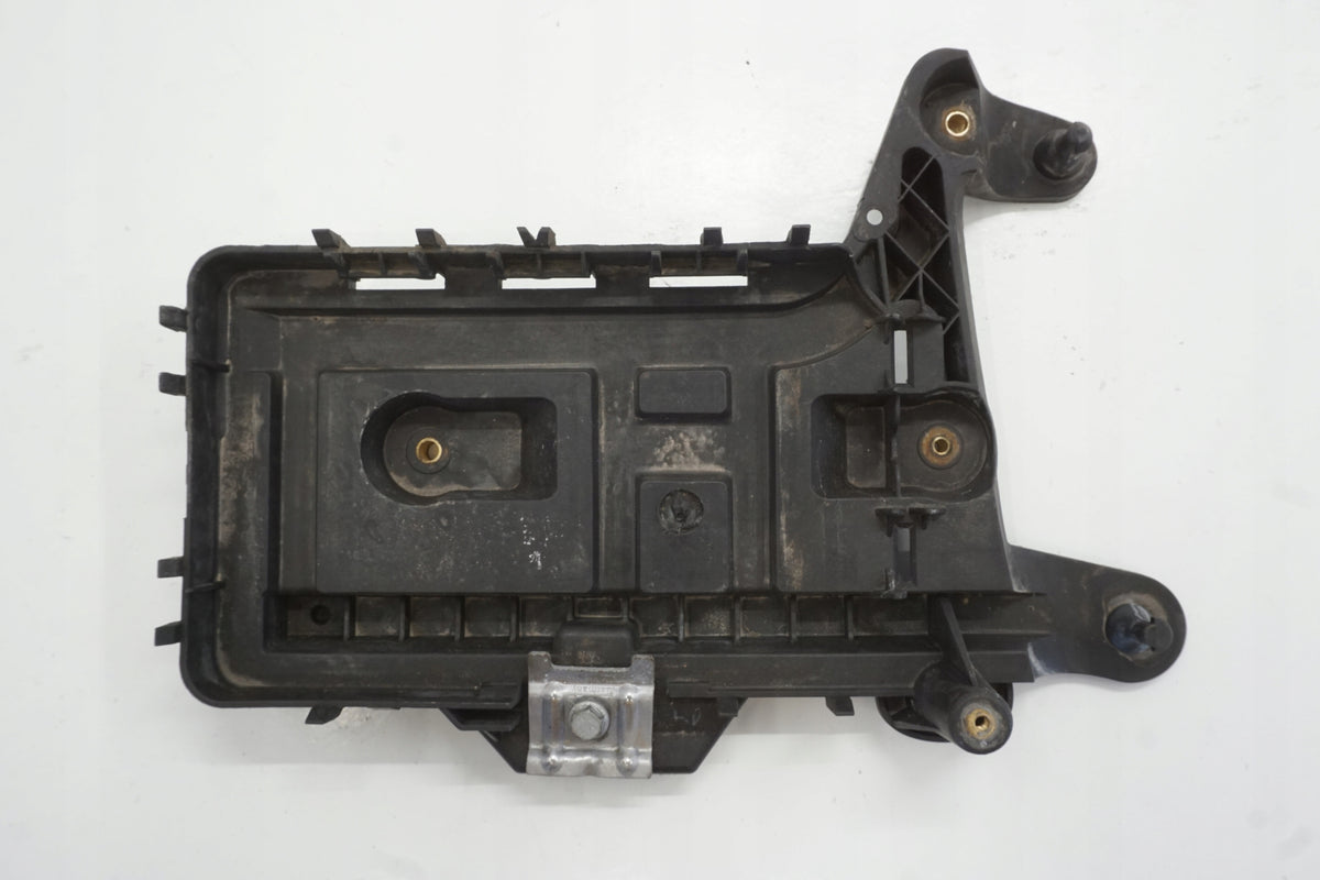 VW JETTA V 05-11 BATTERY BASE 1KM915333
