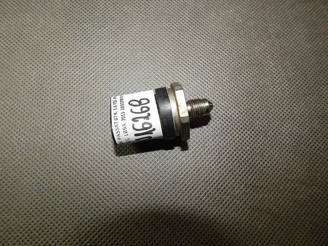 VW PASSAT B7 3.6 FSI FUEL SENSOR 0261545060