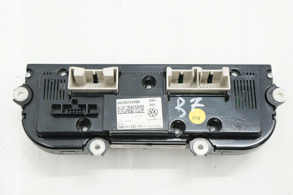 VW PASSAT B7 AIR CONDITIONING PANEL SEAT HEATING 3AA907044BB