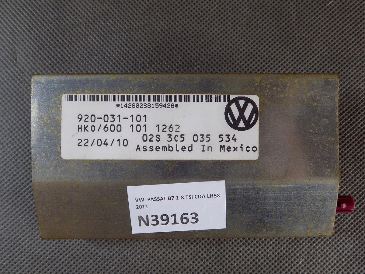 VW PASSAT B7 ANTENNA AMPLIFIER 3C5035534