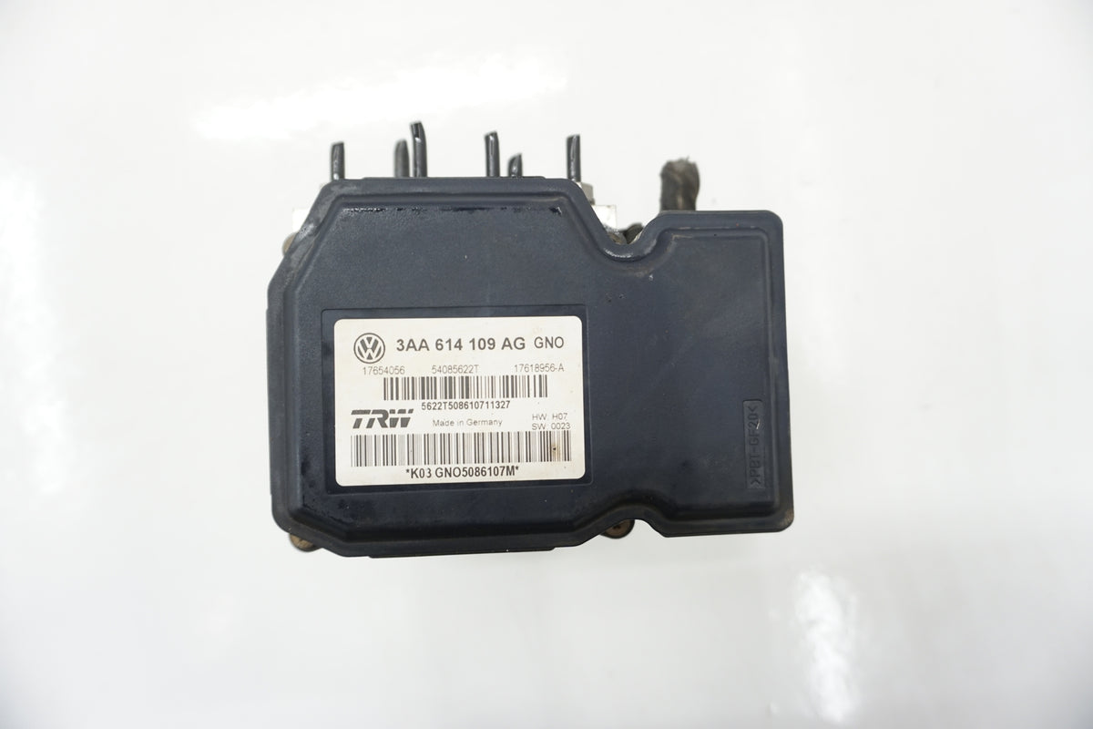 VW PASSAT B7 BRAKE PUMP ABS 2.0TDI 3AA614109AG