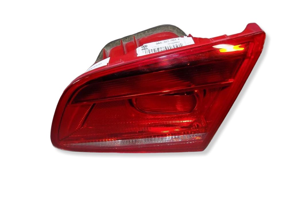 VW PASSAT B7 FLAP LAMP RIGHT REAR 3AE945094E