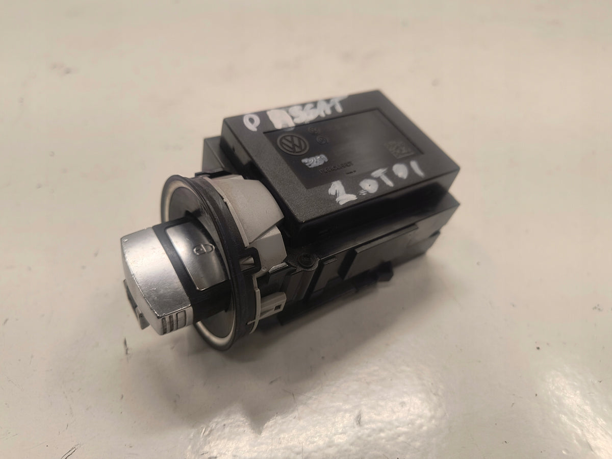 VW PASSAT B7 IGNITION KEY 3C0905843AD