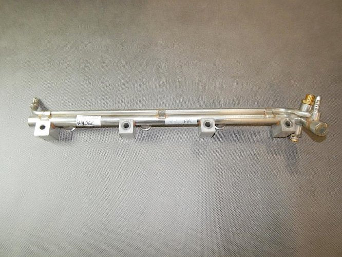 VW PASSAT B7 INJECTION RAIL 03H133316M