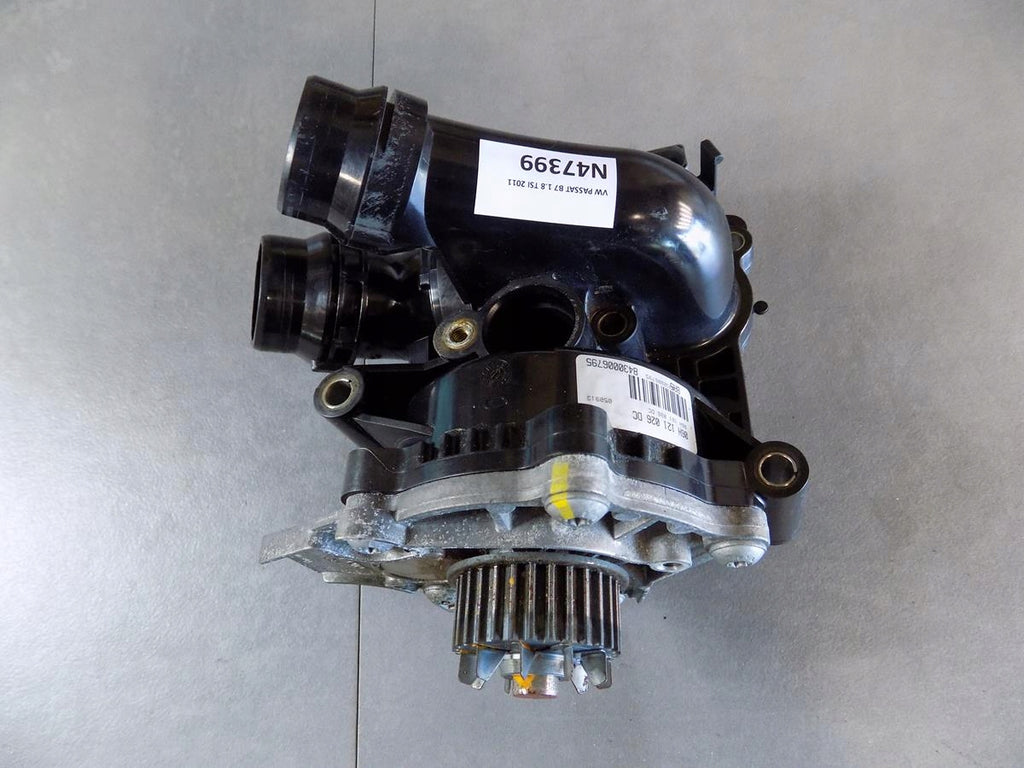 VW PASSAT B7 WATER PUMP 06H121026DC