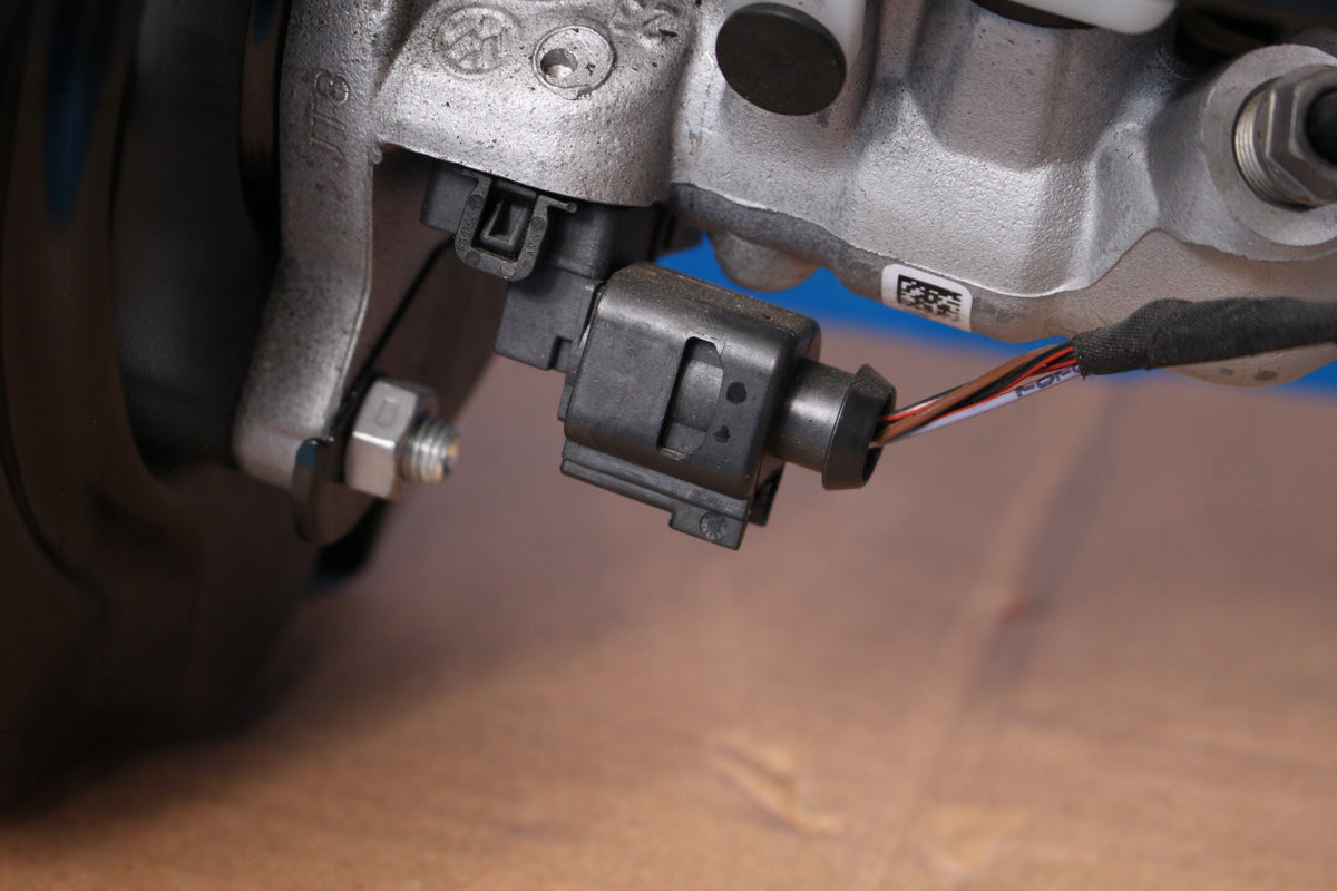 VW PASSAT B8 1.5 TSI SERVO BRAKE PUMP 2019R