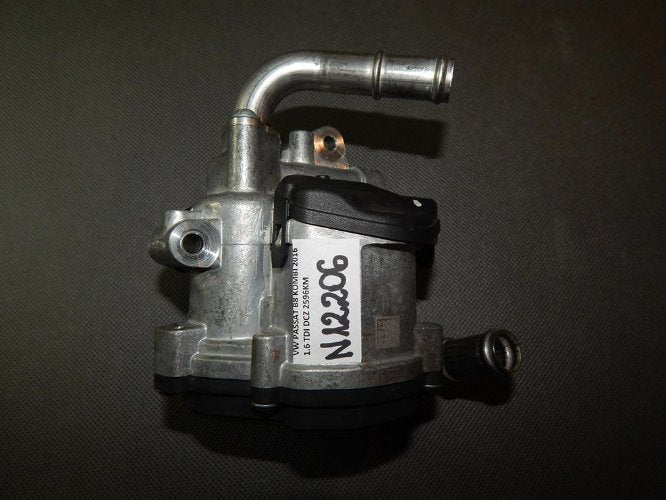 VW PASSAT B8 1.6 TDI THROTTLE 04L128059R 04L131501R