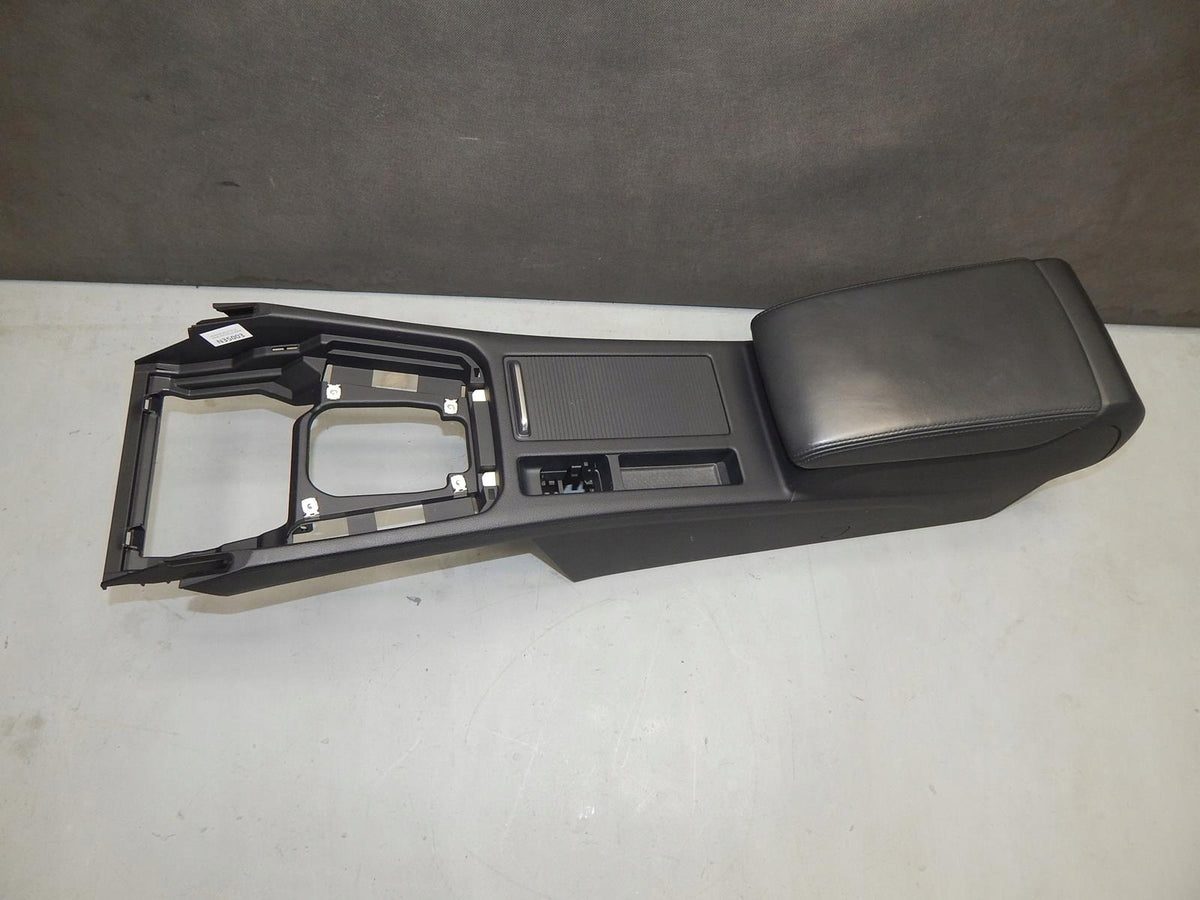 VW PASSAT B8 ARMREST LEATHER 3G1863241C