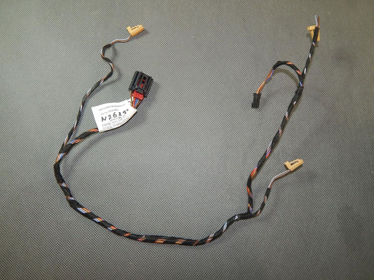 VW PASSAT B8 CLOCK SUPPLY BEAM 3G0971459