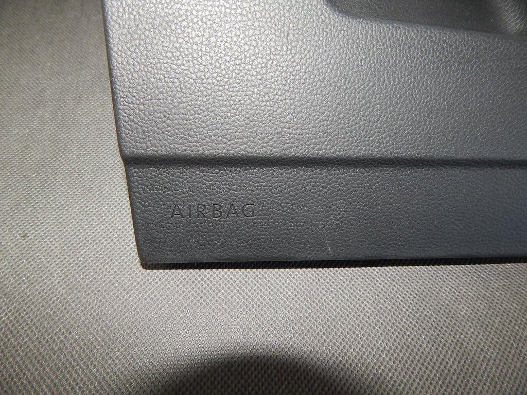 VW PASSAT B8 DRIVER COMPARTMENT 3G1857921D