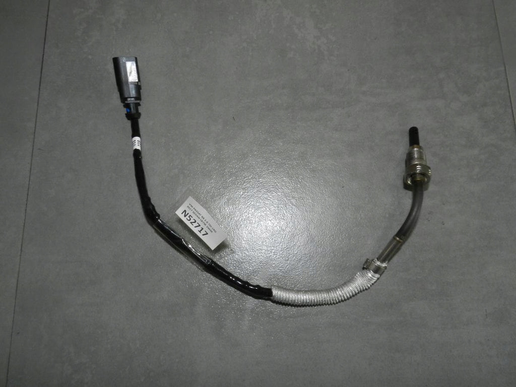 VW PASSAT B8 EXHAUST GAS TEMPERATURE SENSOR 04L906088AF