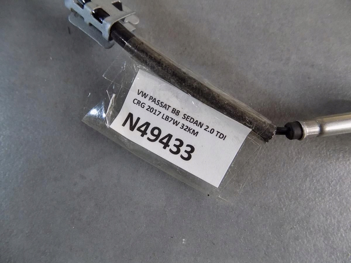 VW PASSAT B8 EXHAUST GAS TEMPERATURE SENSOR 04L906088AK