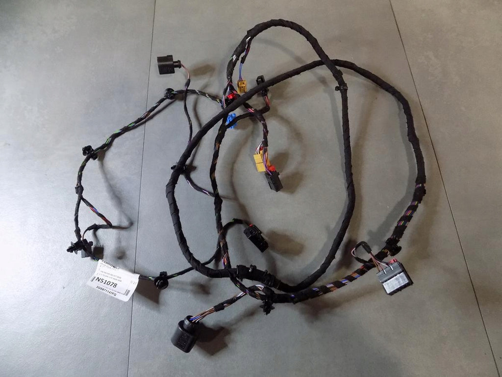 VW PASSAT B8 FLAP HARNESS REAR 3G5971147FQ