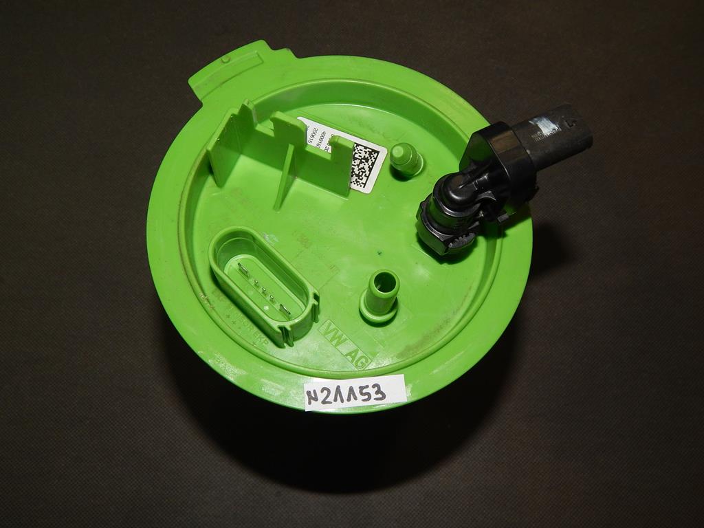 VW PASSAT B8 FUEL PUMP 3Q0919051A